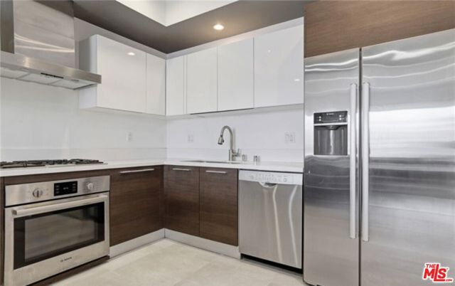 118 S Kenwood Street 407, Glendale, CA 91205