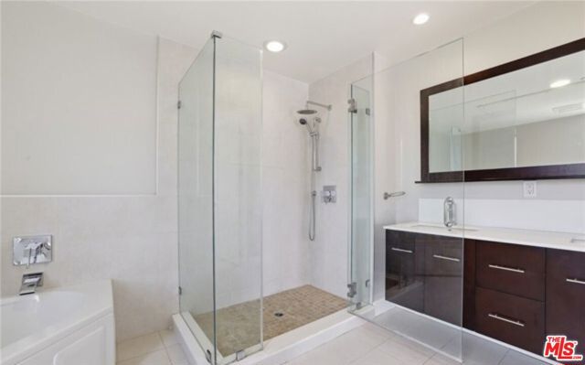 118 S Kenwood Street 407, Glendale, CA 91205