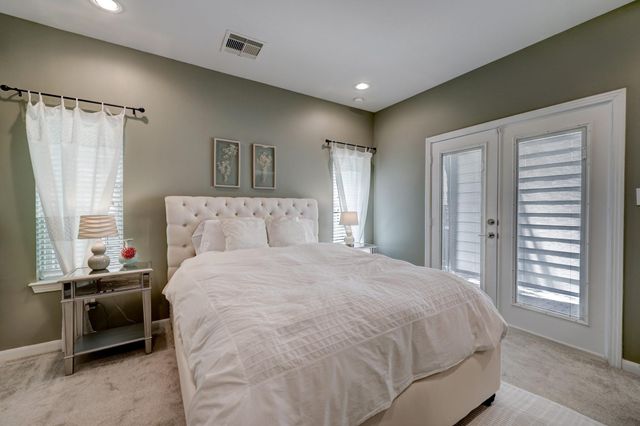 2231 Chenevert Street, Houston, TX 77003