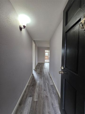 9611 Jaywood Drive, Houston, TX 77040