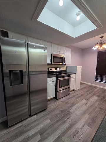 9611 Jaywood Drive, Houston, TX 77040