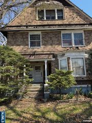 600 Park Avenue, East Orange, NJ 07017