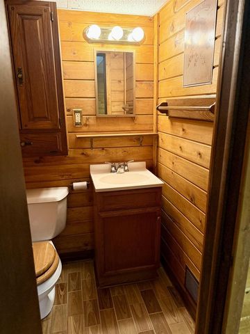 1314 Packers Avenue, Madison, WI 53704