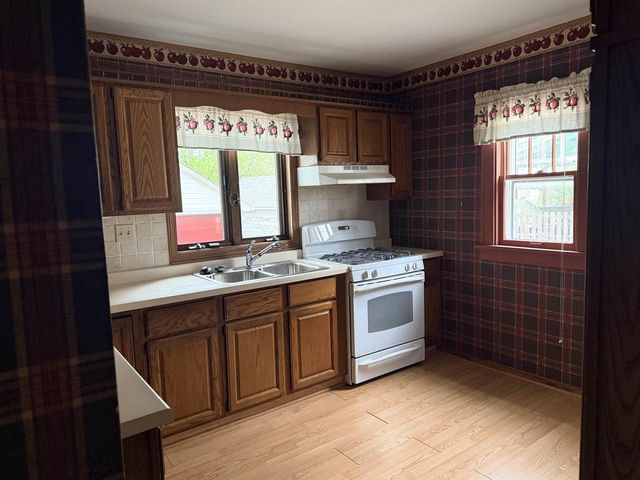 1314 Packers Avenue, Madison, WI 53704