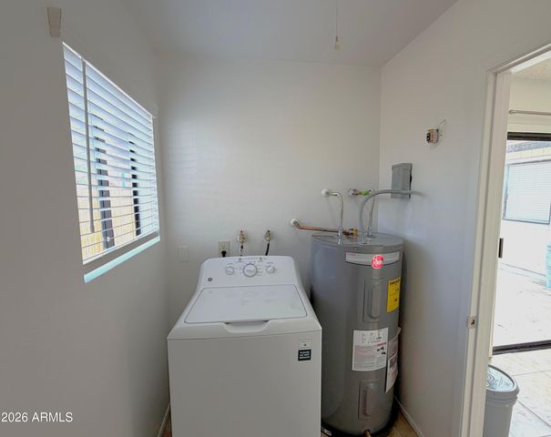 7724 W PIERSON Street, Phoenix, AZ 85033