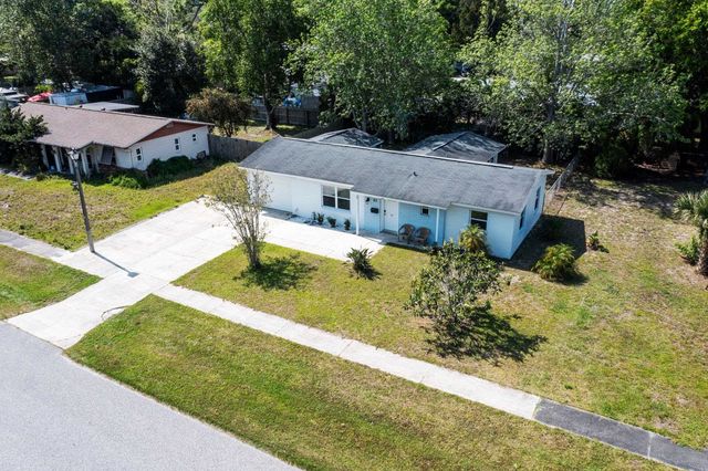 82 Andora St, St Augustine, FL 32086
