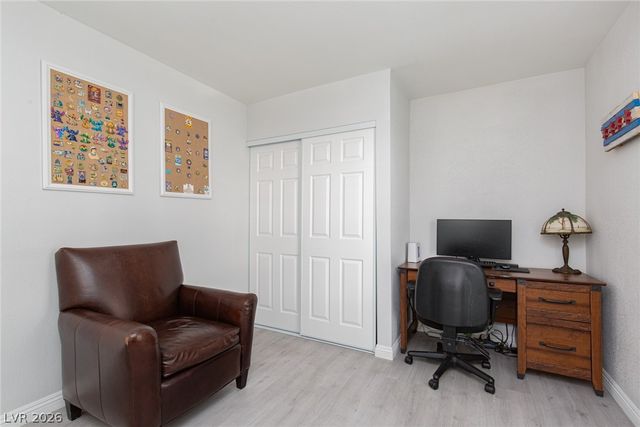 41 Del Amo Drive, Las Vegas, NV 89110