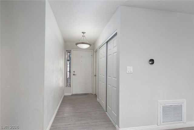 41 Del Amo Drive, Las Vegas, NV 89110