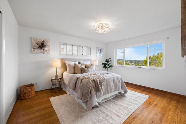 340 W 39th Avenue, San Mateo, CA 94403