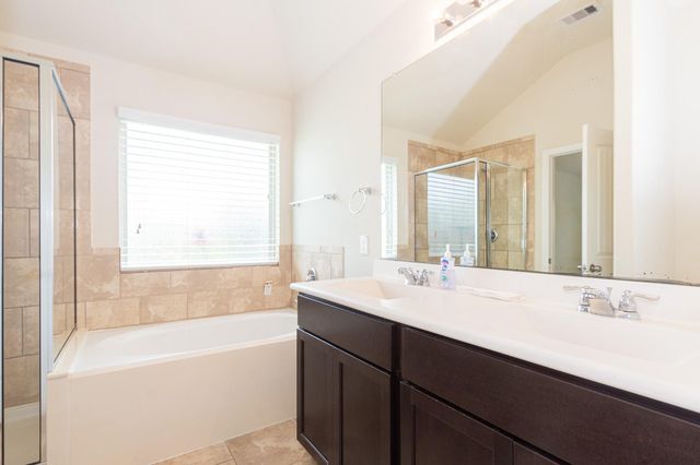 1722 York Creek Drive, Houston, TX 77014