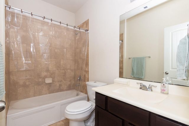 1722 York Creek Drive, Houston, TX 77014