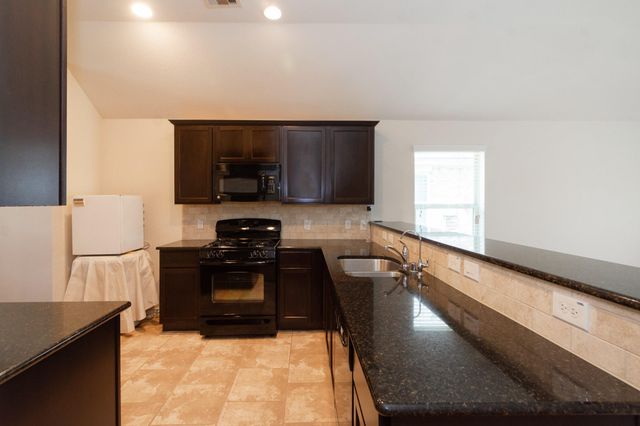 1722 York Creek Drive, Houston, TX 77014