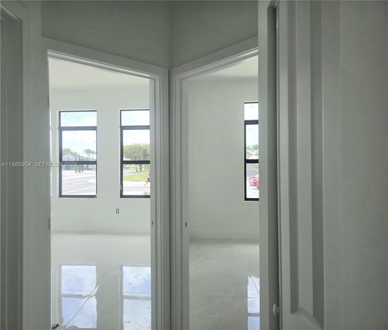 28361 SW 172nd Court, Miami, FL 33030
