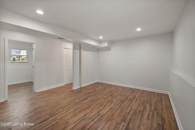 5408 Sprigwood Ln, Louisville, KY 40291