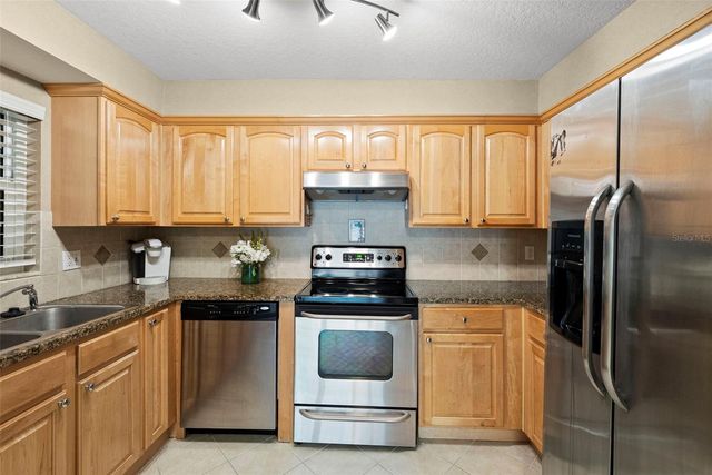 6100 GULFPORT BOULEVARD S 107, Gulfport, FL 33707