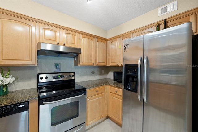 6100 GULFPORT BOULEVARD S 107, Gulfport, FL 33707