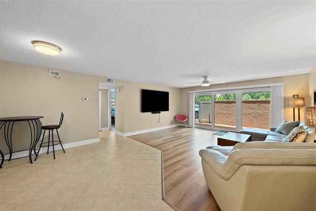 6100 GULFPORT BOULEVARD S 107, Gulfport, FL 33707