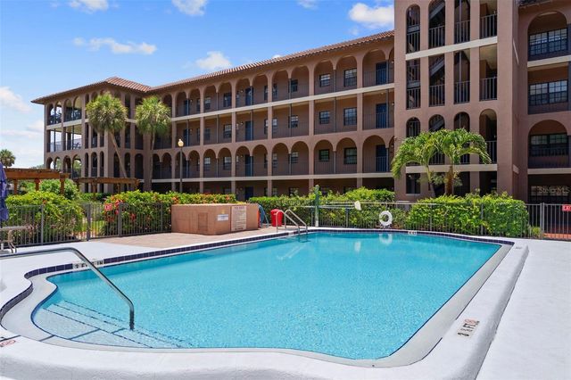 6100 GULFPORT BOULEVARD S 107, Gulfport, FL 33707