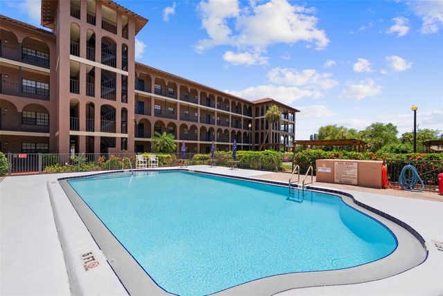 6100 GULFPORT BOULEVARD S 107, Gulfport, FL 33707