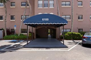 6100 GULFPORT BOULEVARD S 107, Gulfport, FL 33707