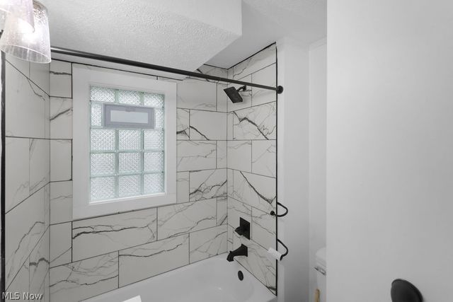 94 Southeast Avenue, Tallmadge, OH 44278