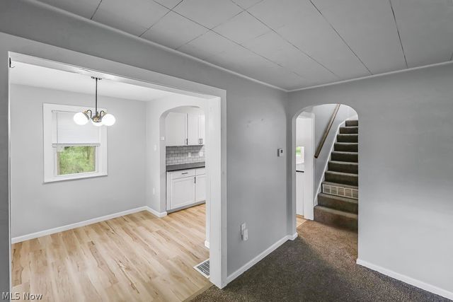 94 Southeast Avenue, Tallmadge, OH 44278