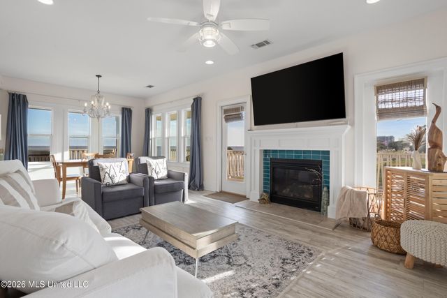 1623 Cayman Cove, Biloxi, MS 39531