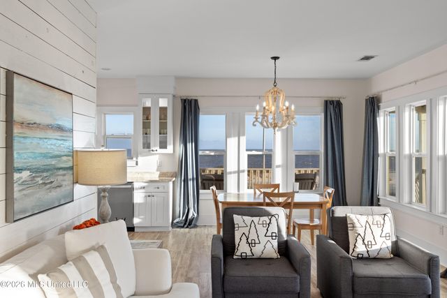 1623 Cayman Cove, Biloxi, MS 39531