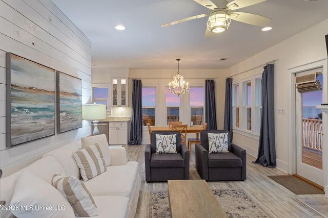 1623 Cayman Cove, Biloxi, MS 39531