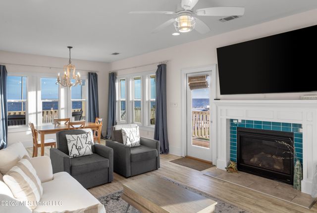 1623 Cayman Cove, Biloxi, MS 39531