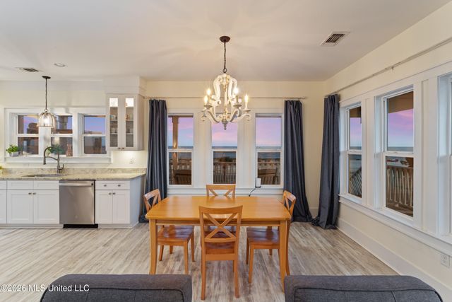 1623 Cayman Cove, Biloxi, MS 39531