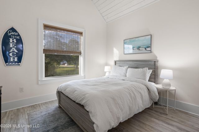 1623 Cayman Cove, Biloxi, MS 39531