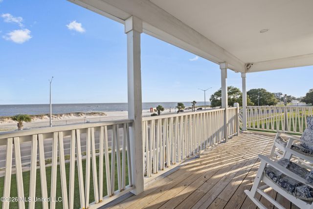 1623 Cayman Cove, Biloxi, MS 39531