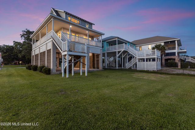 1623 Cayman Cove, Biloxi, MS 39531