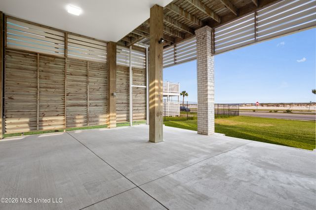 1623 Cayman Cove, Biloxi, MS 39531