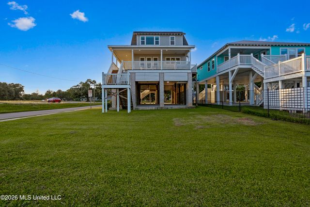 1623 Cayman Cove, Biloxi, MS 39531
