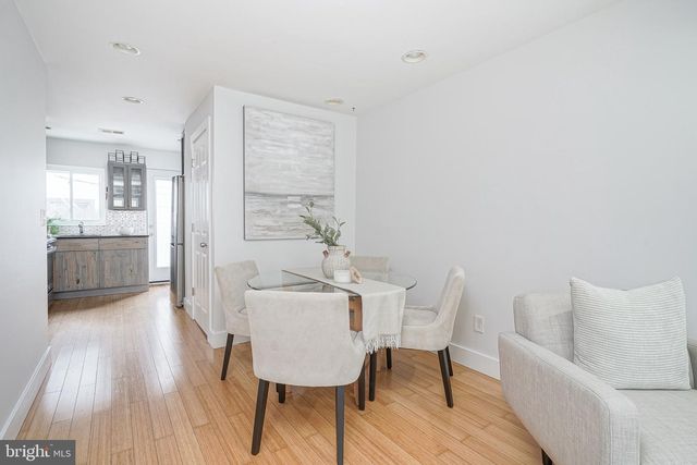 2111 MANTON ST, Philadelphia, PA 19146