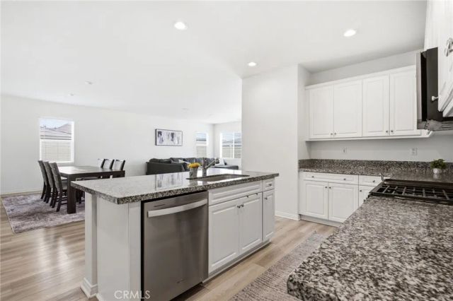 29068 Golden Sunset, Winchester, CA 92596