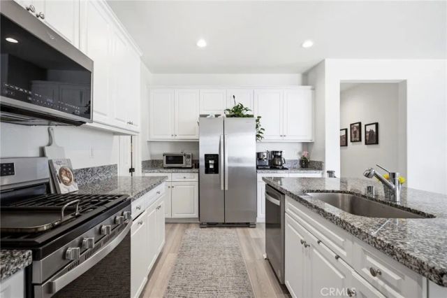 29068 Golden Sunset, Winchester, CA 92596