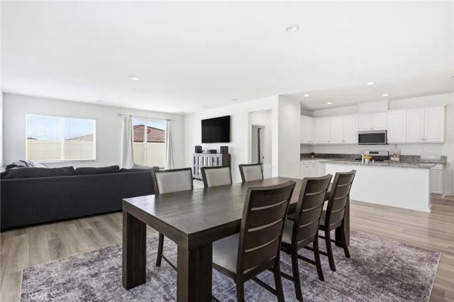 29068 Golden Sunset, Winchester, CA 92596