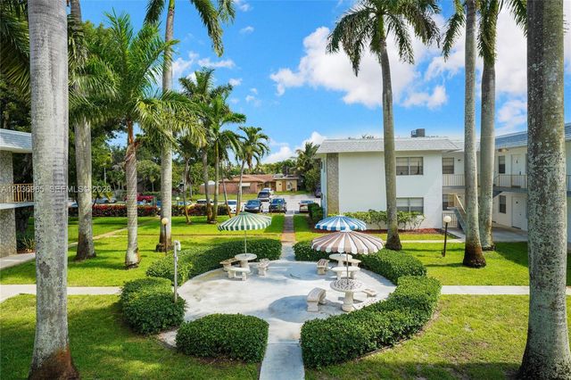 6211 SW 37th St 212, Davie, FL 33314