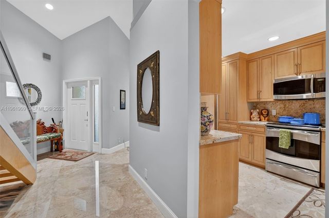 1400 NW 9th Ave A-2, Boca Raton, FL 33486