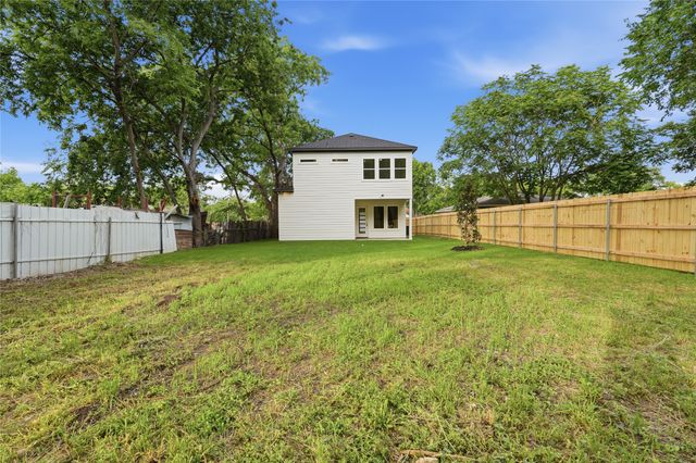5011 Watson Drive, Dallas, TX 75241