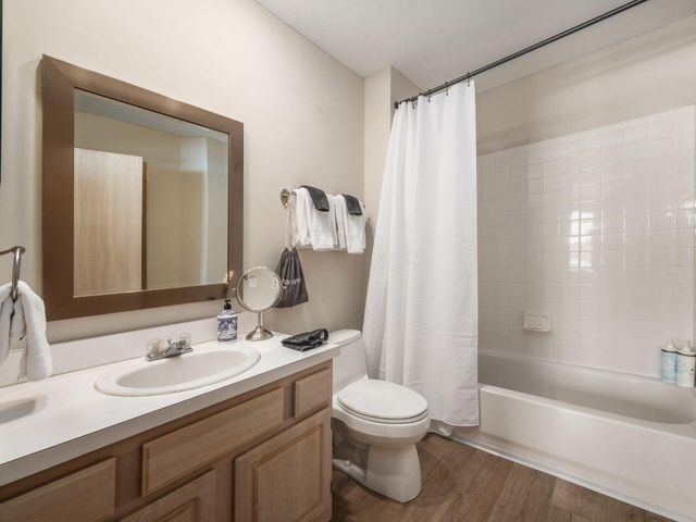 9427 Clermont Circle, Powell, OH 43065