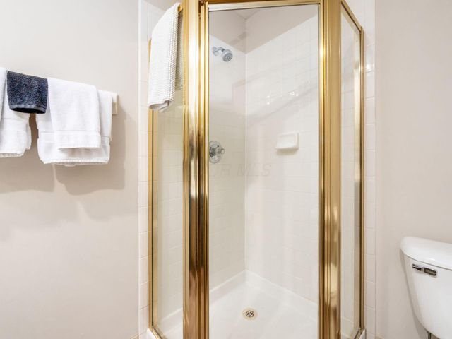 9427 Clermont Circle, Powell, OH 43065