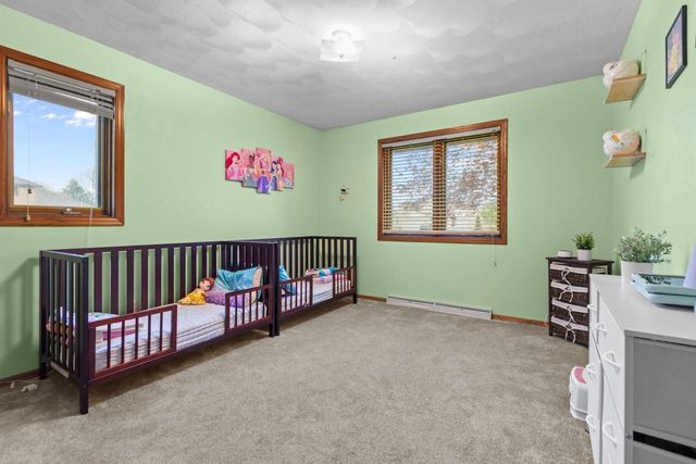 W2572 COLONIAL COURT, Appleton, WI 54915