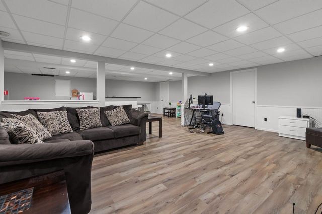 W2572 COLONIAL COURT, Appleton, WI 54915