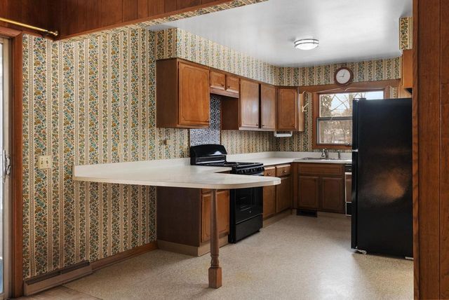 4421 Vale Circle, Madison, WI 53711