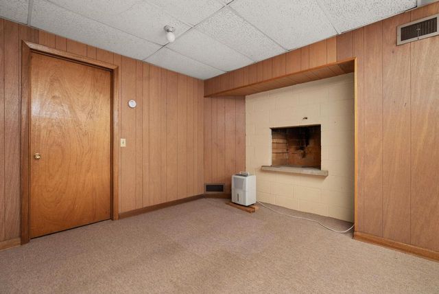 4421 Vale Circle, Madison, WI 53711