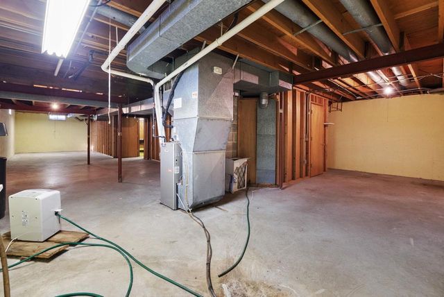 4421 Vale Circle, Madison, WI 53711